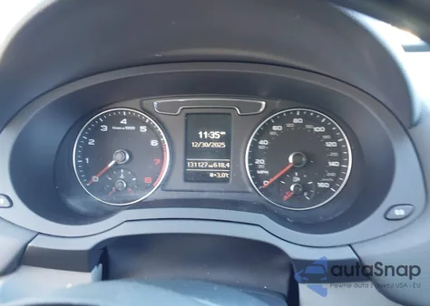 2017 Audi Q3 2.0T Premium из США, поврежденный, VIN WA1BCCFS4HR013930